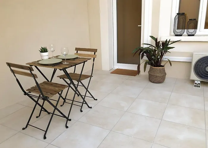 Climatise Terrasse Centre Historique Gare 10 Min Arenes *